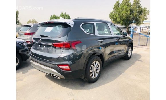 Buy Import Hyundai Santa Fe Green Car in Import - Dubai in Batken Buy Import Hyundai Santa Fe Green Car in Import - Dubai in Batken
