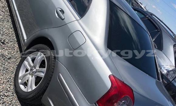 Buy Used Toyota Avensis Silver Car in Bishkek in Bishkek Buy Used Toyota Avensis Silver Car in Bishkek in Bishkek