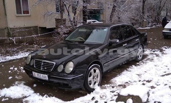 Buy Used Mercedes-Benz E-klasse Black Car in Bishkek in Bishkek