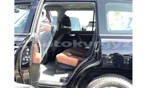 Buy Import Toyota Land Cruiser Black Car in Import - Dubai in Batken Buy Import Toyota Land Cruiser Black Car in Import - Dubai in Batken
