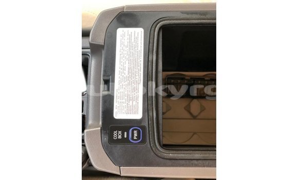 Buy Import Toyota Prado White Car in Import - Dubai in Batken Buy Import Toyota Prado White Car in Import - Dubai in Batken