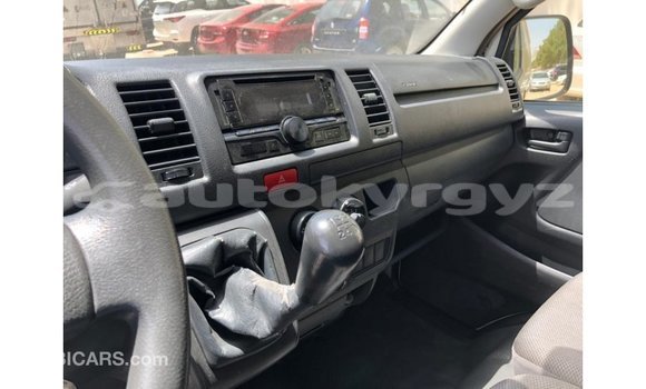 Buy Import Toyota Hiace White Car in Import - Dubai in Batken Buy Import Toyota Hiace White Car in Import - Dubai in Batken