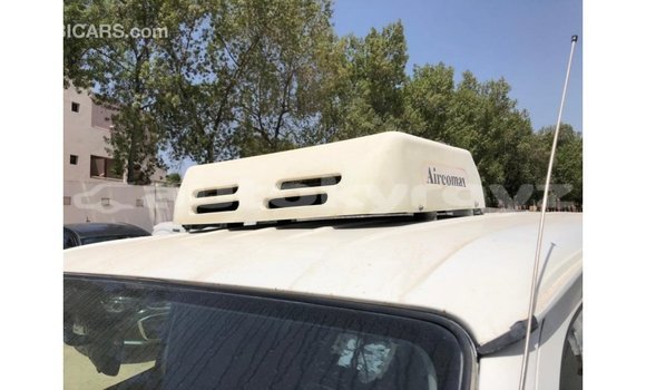 Buy Import Toyota Hiace White Car in Import - Dubai in Batken Buy Import Toyota Hiace White Car in Import - Dubai in Batken