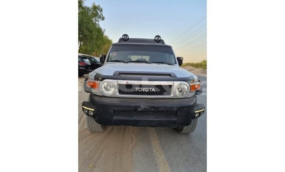 Buy Import Toyota FJ Cruiser Other Car in Import - Dubai in Batken Buy Import Toyota FJ Cruiser Other Car in Import - Dubai in Batken