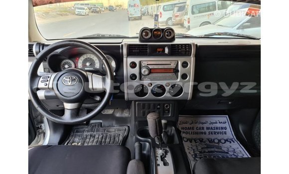 Buy Import Toyota FJ Cruiser Other Car in Import - Dubai in Batken Buy Import Toyota FJ Cruiser Other Car in Import - Dubai in Batken
