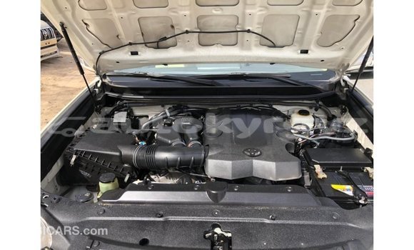 Buy Import Toyota Prado White Car in Import - Dubai in Batken Buy Import Toyota Prado White Car in Import - Dubai in Batken