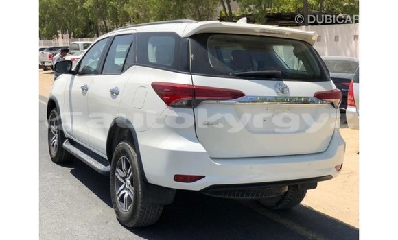 Buy Import Toyota Fortuner White Car in Import - Dubai in Batken Buy Import Toyota Fortuner White Car in Import - Dubai in Batken
