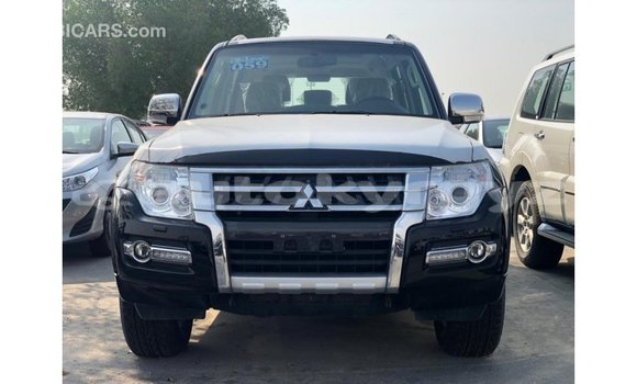 Buy Import Mitsubishi Pajero Black Car in Import - Dubai in Batken Buy Import Mitsubishi Pajero Black Car in Import - Dubai in Batken