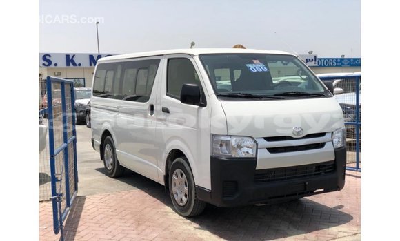 Buy Import Toyota Hiace White Car in Import - Dubai in Batken Buy Import Toyota Hiace White Car in Import - Dubai in Batken