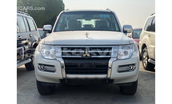 Buy Import Mitsubishi Pajero Black Car in Import - Dubai in Batken Buy Import Mitsubishi Pajero Black Car in Import - Dubai in Batken