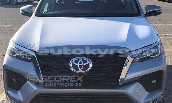 Buy New Toyota Fortuner White Car in Import - Dubai in Batken Buy New Toyota Fortuner White Car in Import - Dubai in Batken