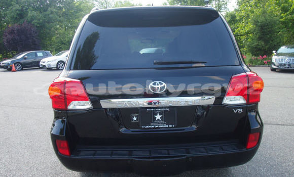 Buy Used Toyota Land Cruiser Black Car in Balykchy in Issyk-Kul Buy Used Toyota Land Cruiser Black Car in Balykchy in Issyk-Kul