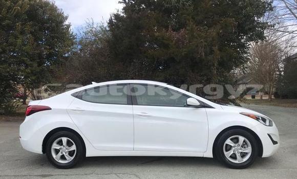 Buy Used Hyundai Elantra White Car in Ak–Bulok in Issyk-Kul Buy Used Hyundai Elantra White Car in Ak–Bulok in Issyk-Kul
