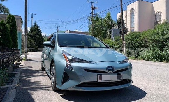 Buy Used Toyota Prius Blue Car in Bishkek in Bishkek Buy Used Toyota Prius Blue Car in Bishkek in Bishkek