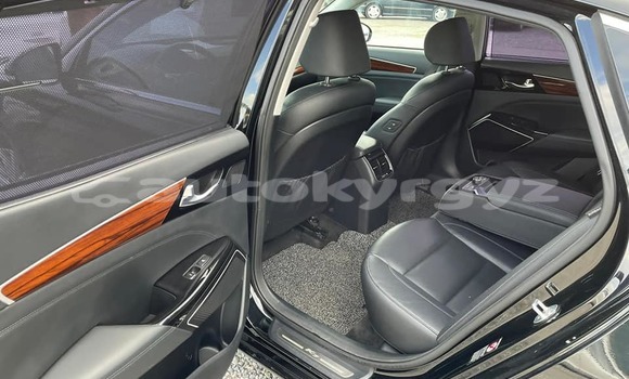 Buy Used Kia K7 Black Car in Bishkek in Bishkek Buy Used Kia K7 Black Car in Bishkek in Bishkek