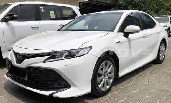 Buy Used Toyota Camry White Car in Bishkek in Bishkek Buy Used Toyota Camry White Car in Bishkek in Bishkek
