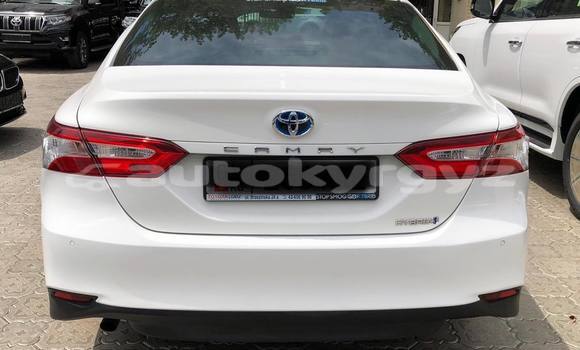 Buy Used Toyota Camry White Car in Bishkek in Bishkek Buy Used Toyota Camry White Car in Bishkek in Bishkek