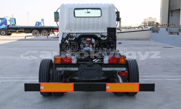 Buy New Hino 714 White Truck in Import - Dubai in Batken Buy New Hino 714 White Truck in Import - Dubai in Batken