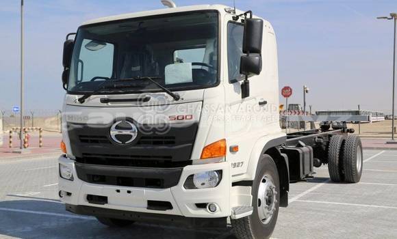 Buy New Hino GH White Truck in Import - Dubai in Batken