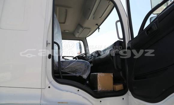 Buy New Hino GH White Truck in Import - Dubai in Batken Buy New Hino GH White Truck in Import - Dubai in Batken