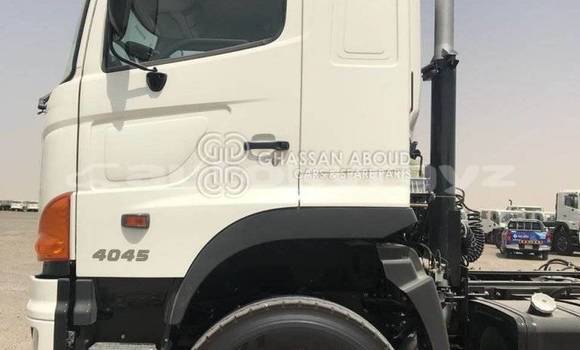 Buy New Hino SV White Truck in Import - Dubai in Batken Buy New Hino SV White Truck in Import - Dubai in Batken