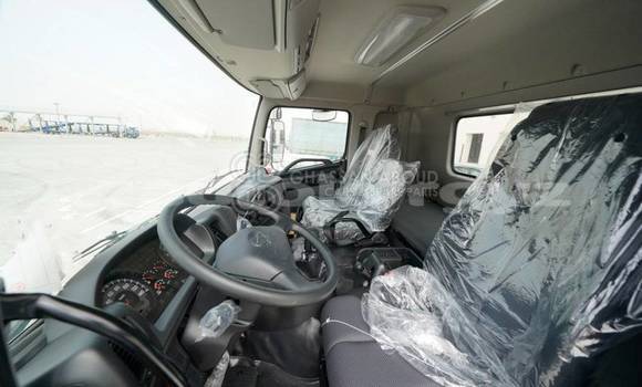Buy New Hino SV White Truck in Import - Dubai in Batken Buy New Hino SV White Truck in Import - Dubai in Batken