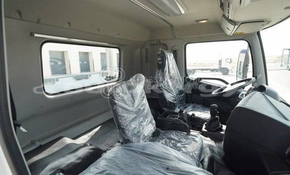 Buy New Hino ZS White Truck in Import - Dubai in Batken Buy New Hino ZS White Truck in Import - Dubai in Batken