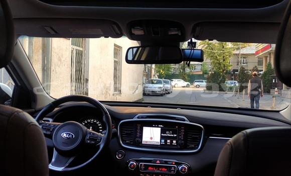 Buy Used Kia Sorento White Car in Bishkek in Bishkek Buy Used Kia Sorento White Car in Bishkek in Bishkek