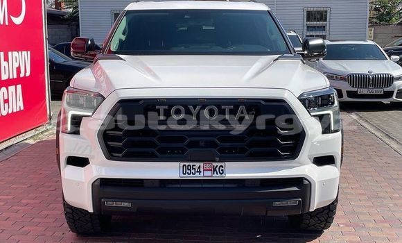 Buy Used Toyota Sequoia White Car in Bishkek in Bishkek Buy Used Toyota Sequoia White Car in Bishkek in Bishkek