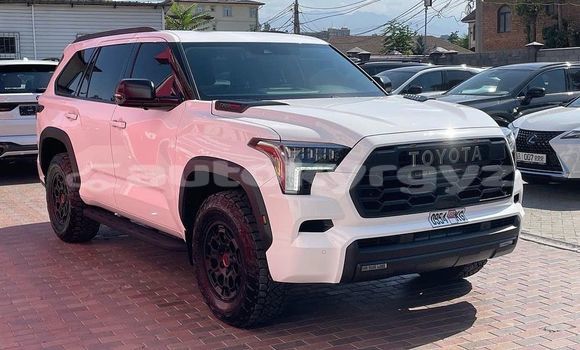 Buy Used Toyota Sequoia White Car in Bishkek in Bishkek Buy Used Toyota Sequoia White Car in Bishkek in Bishkek