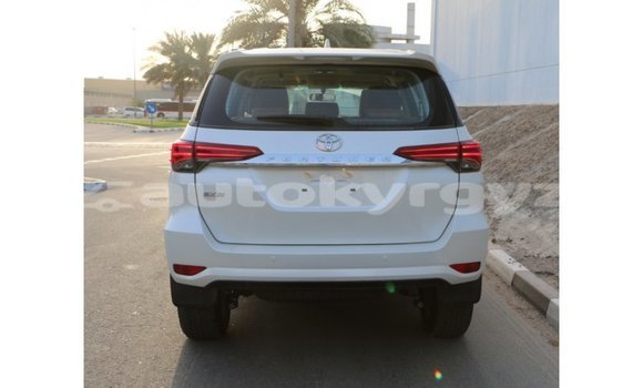 Buy Import Toyota Fortuner Black Car in Import - Dubai in Batken Buy Import Toyota Fortuner Black Car in Import - Dubai in Batken