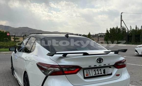 Buy Used Toyota Camry White Car in Bishkek in Bishkek Buy Used Toyota Camry White Car in Bishkek in Bishkek