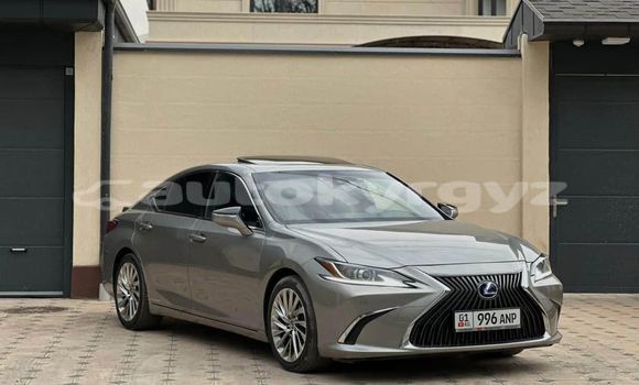 Buy Used Lexus ES Other Car in Bishkek in Bishkek