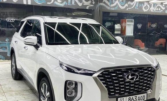 Buy Used Hyundai Avante White Car in Bishkek in Bishkek Buy Used Hyundai Avante White Car in Bishkek in Bishkek