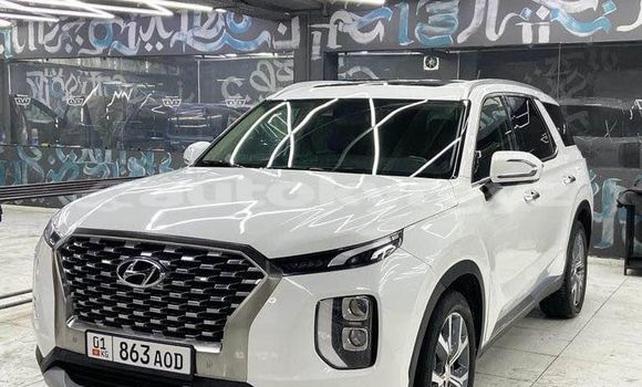 Buy Used Hyundai Avante White Car in Bishkek in Bishkek Buy Used Hyundai Avante White Car in Bishkek in Bishkek