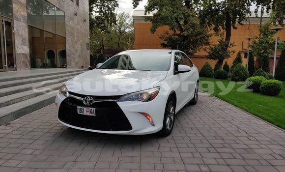Buy Used Toyota Camry White Car in Bishkek in Bishkek Buy Used Toyota Camry White Car in Bishkek in Bishkek