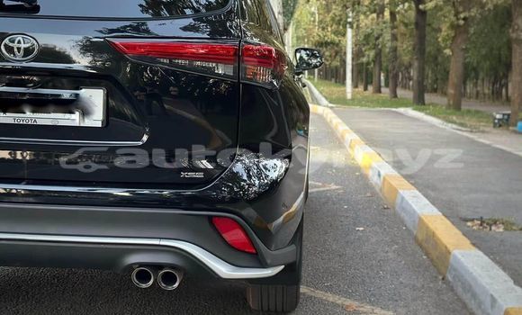 Buy Used Toyota Highlander Black Car in Bishkek in Bishkek Buy Used Toyota Highlander Black Car in Bishkek in Bishkek