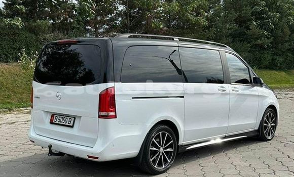 Buy Used Mercedes-Benz V-klasse White Car in Bishkek in Bishkek Buy Used Mercedes-Benz V-klasse White Car in Bishkek in Bishkek