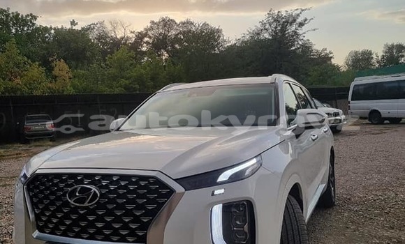 Buy Used Hyundai Pony White Car in Bishkek in Bishkek Buy Used Hyundai Pony White Car in Bishkek in Bishkek