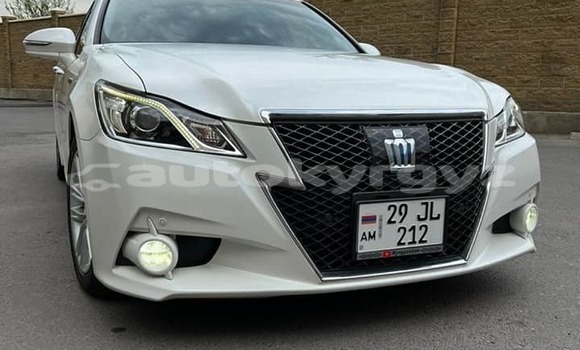 Buy Used Toyota Corolla White Car in Bishkek in Bishkek Buy Used Toyota Corolla White Car in Bishkek in Bishkek