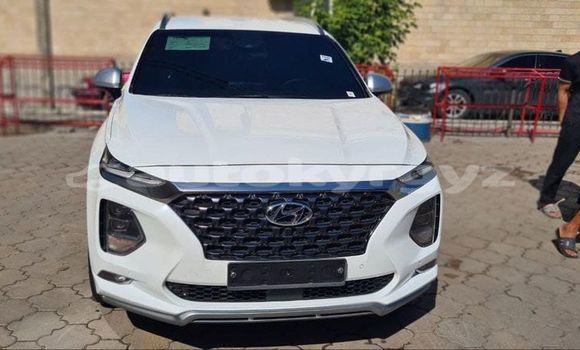 Buy Used Hyundai Azera White Car in Bishkek in Bishkek Buy Used Hyundai Azera White Car in Bishkek in Bishkek