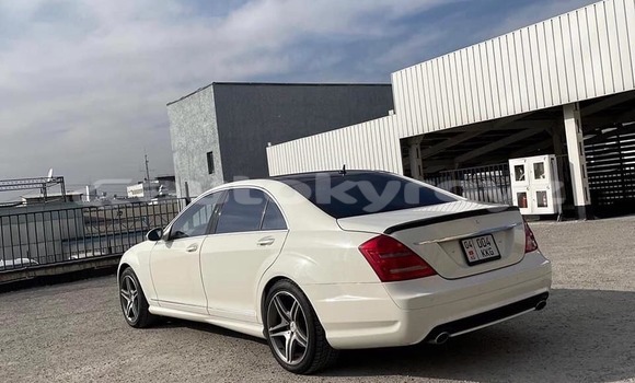 Buy Used Mercedes-Benz 290 White Car in Bishkek in Bishkek Buy Used Mercedes-Benz 290 White Car in Bishkek in Bishkek