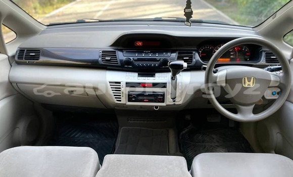 Buy Used Honda Airwave White Car in Bishkek in Bishkek Buy Used Honda Airwave White Car in Bishkek in Bishkek