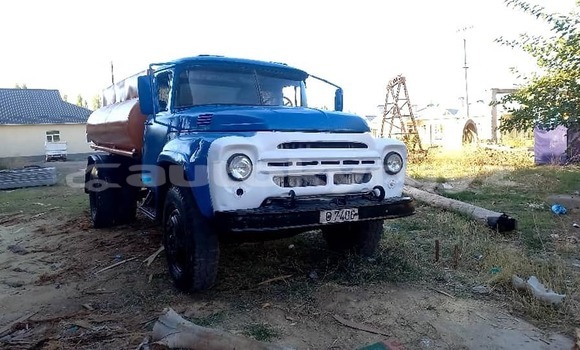 Buy Used Hino ZS Other Truck in Bishkek in Bishkek Buy Used Hino ZS Other Truck in Bishkek in Bishkek