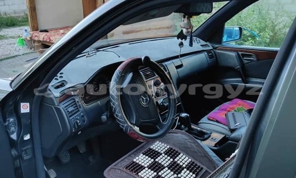 Buy Used Mercedes-Benz C–Class Black Car in Bishkek in Bishkek Buy Used Mercedes-Benz C–Class Black Car in Bishkek in Bishkek