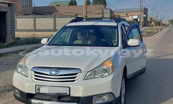 Buy Used Subaru Bighorn White Car in Bishkek in Bishkek Buy Used Subaru Bighorn White Car in Bishkek in Bishkek