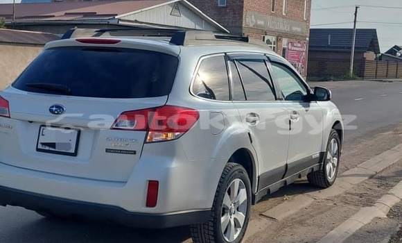 Buy Used Subaru Bighorn White Car in Bishkek in Bishkek Buy Used Subaru Bighorn White Car in Bishkek in Bishkek