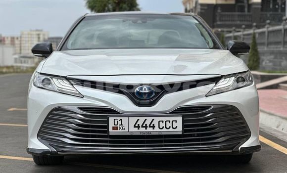 Buy Used Toyota Camry White Car in Bishkek in Bishkek Buy Used Toyota Camry White Car in Bishkek in Bishkek