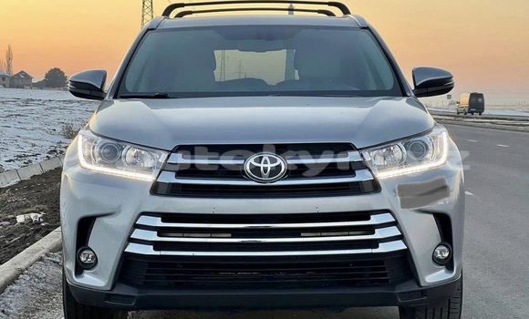 Buy Used Toyota Highlander Other Car in Bishkek in Bishkek Buy Used Toyota Highlander Other Car in Bishkek in Bishkek