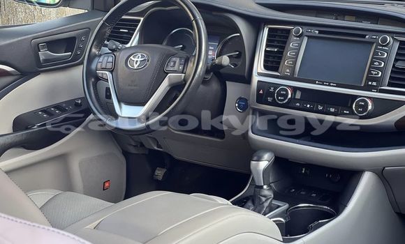 Buy Used Toyota Highlander Other Car in Bishkek in Bishkek Buy Used Toyota Highlander Other Car in Bishkek in Bishkek